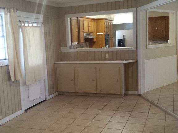 4th image of 5 Canyon Creek Dr