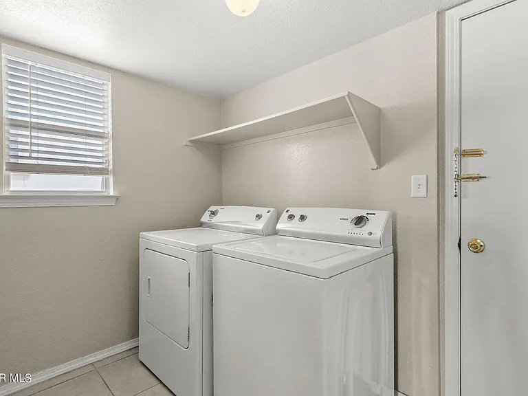6763 Dakota Ridge Dr — Photo 17