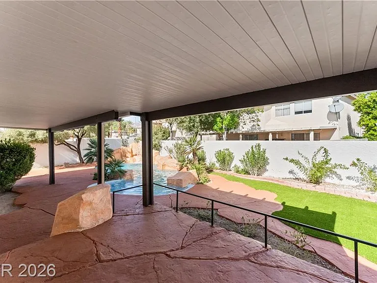 8640 Copper Ridge Ave — Photo 31
