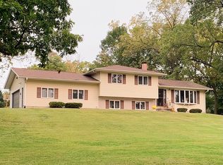 1526 N High St, Port Byron, IL 61275