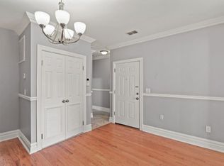 532 38th St, Union City, NJ 07087