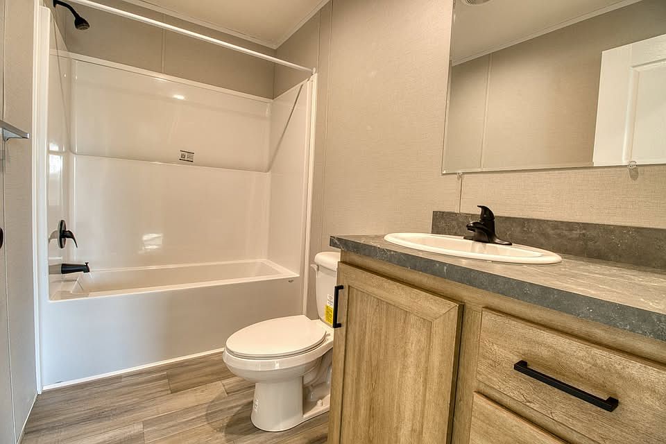 1st image of 340 Canterbury Ln #129