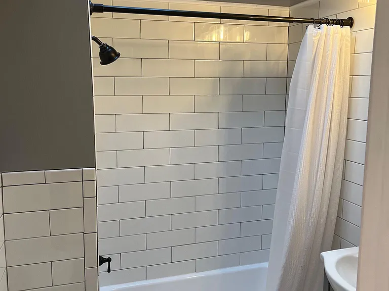 610 Harding Pl — Photo 12
