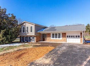 2504 Little River Rd, Haymarket, VA 20169