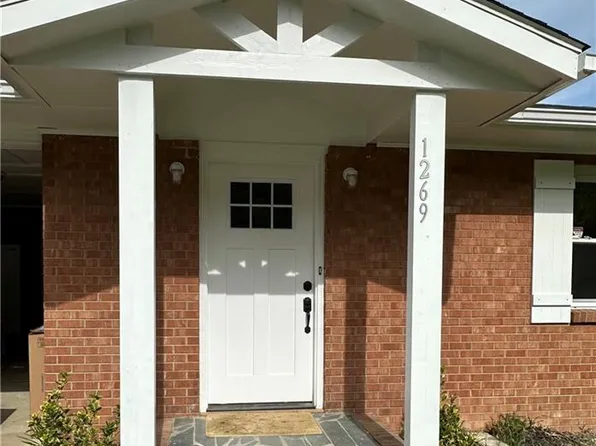 1269 Johnsontown Rd, Thomasville, NC 27360