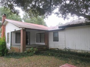 4256 Beaver Dam Rd, Lucedale, MS 39452