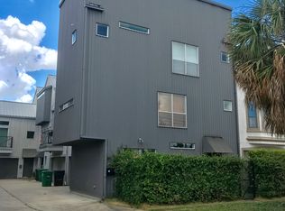 2610 Chenevert St, Houston, TX 77004