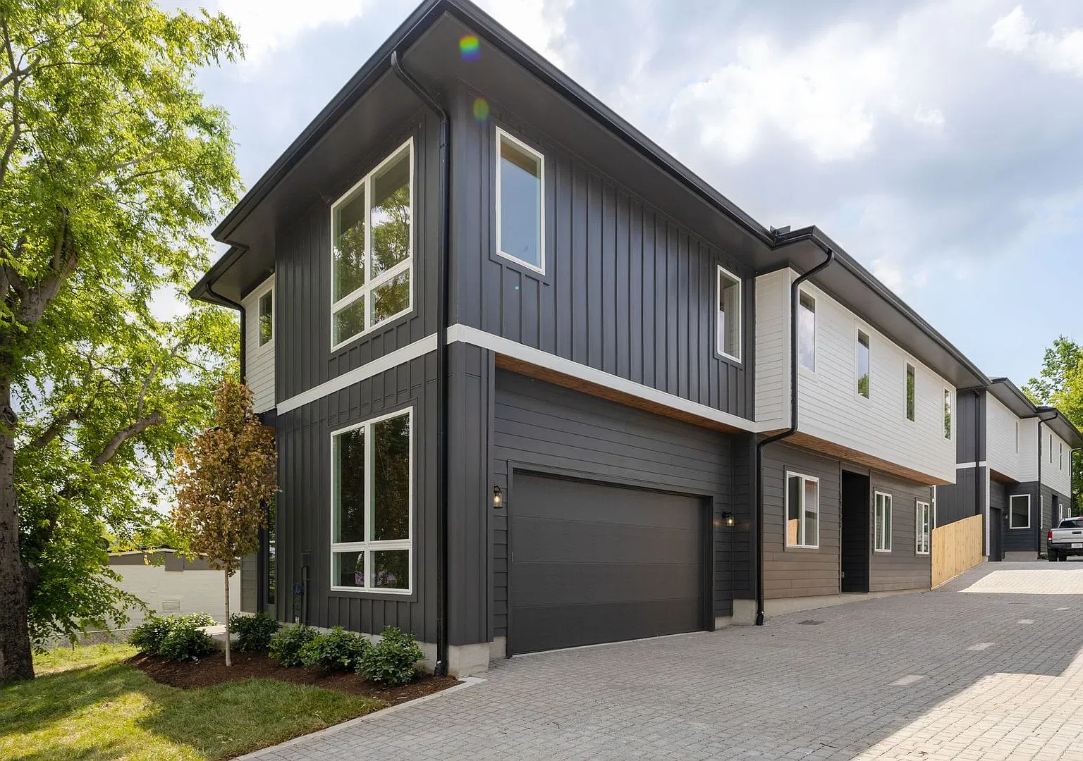5917 Robertson Ave — Photo 1