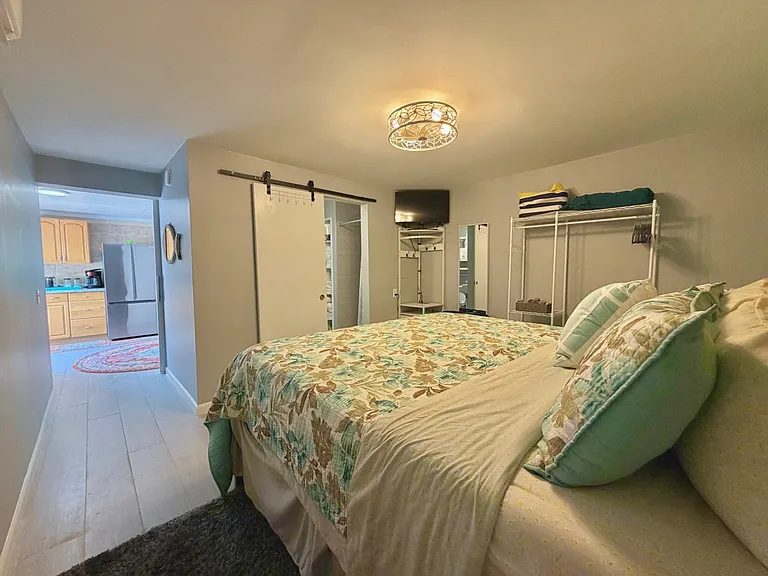 149 N Bay Harbor Dr — Photo 56