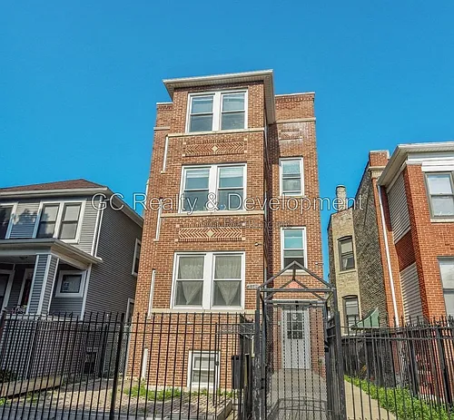 4842 N Albany Ave #3 Photo 1