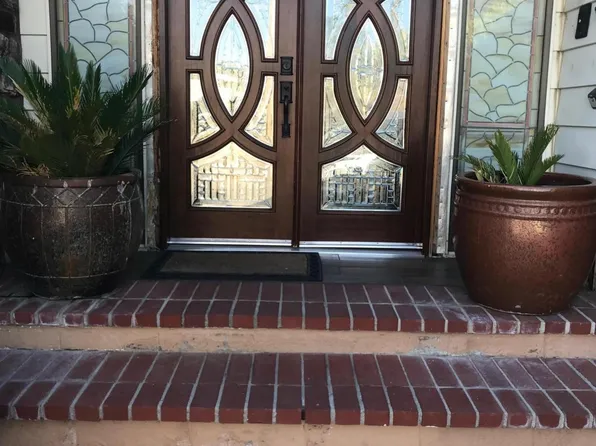42605 Sutters Mill Rd, Palm Desert, CA 92260