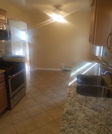 4th image of 6120 N Talman Ave APT 2R