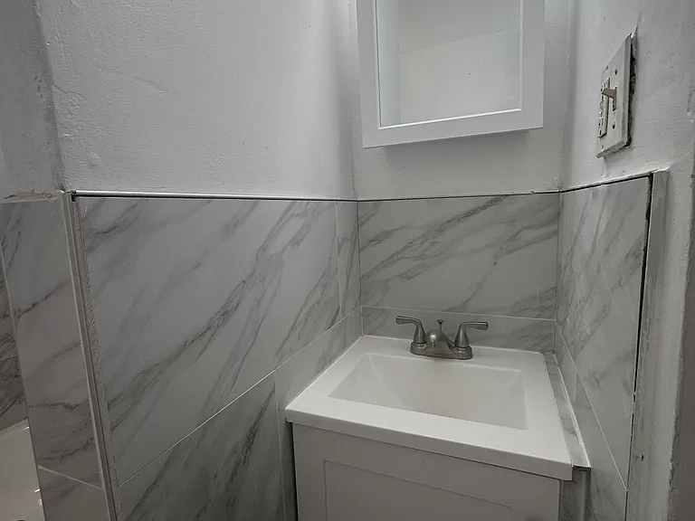 299 Highland Ave #2 — Photo 8