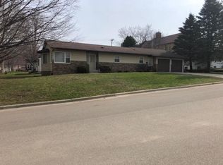 302 Bench St SW, Chatfield, MN 55923