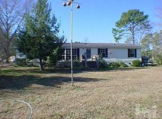 307 Ebhi Ln, Holly Ridge, NC 28445