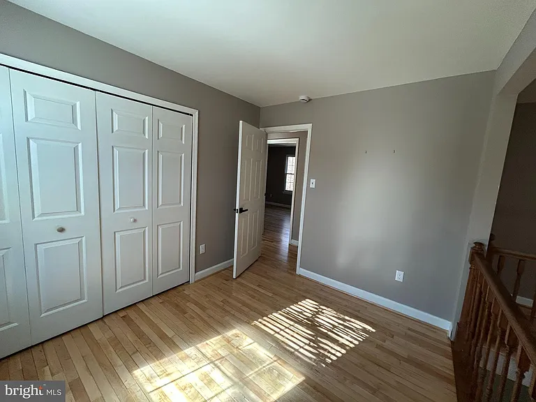 15006 Nebraska Ln — Photo 12