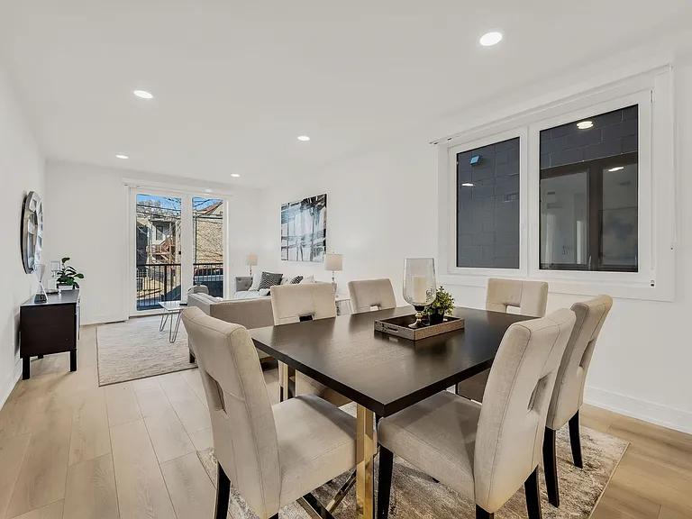 4744 S Michigan Ave #1W — Photo 3