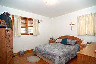 4th image of 819 S Elmwood Ave