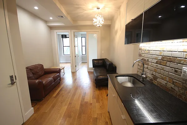 Rented by Nooklyn NYC LLC | media 20