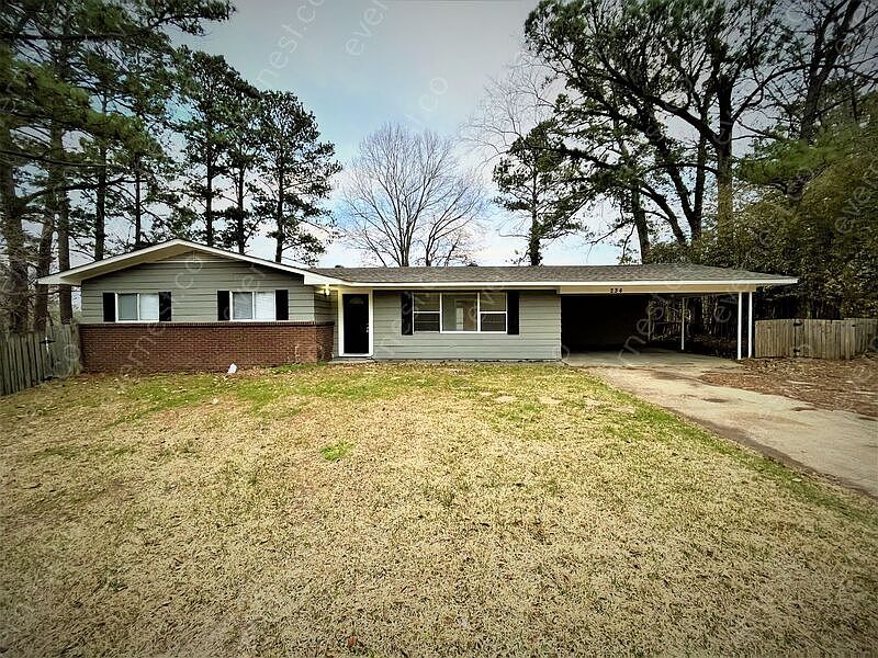 1st image of 234 Marilyn Dr