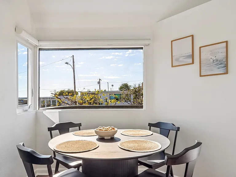 Breakfast Nook