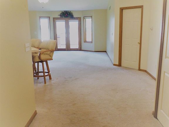 4th image of 1146 Jenna Dr