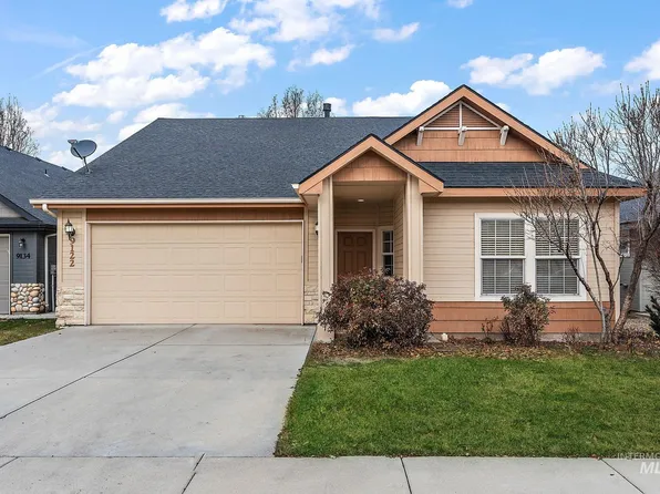 9122 W Kingsgate Ct, Boise, ID 83704