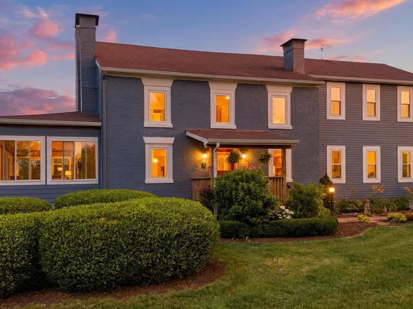 930 Steele Rd, Versailles, KY 40383