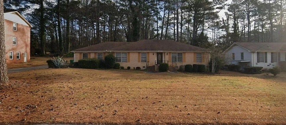 3 bed, 2164 sqft, $2,200 — Photo 1