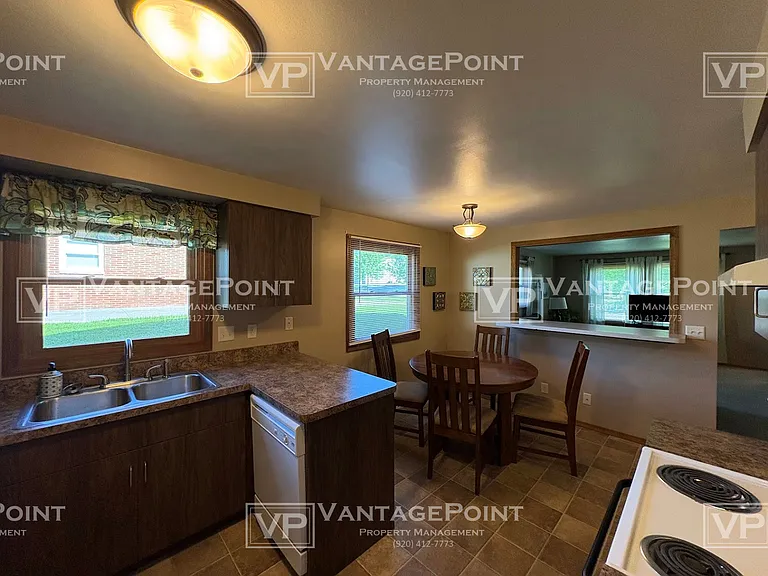 132 Beaupre St — Photo 7