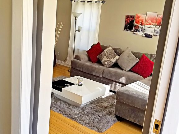 Entrance to living room