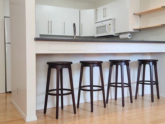 5th image of 1223 N 9th St APT 112