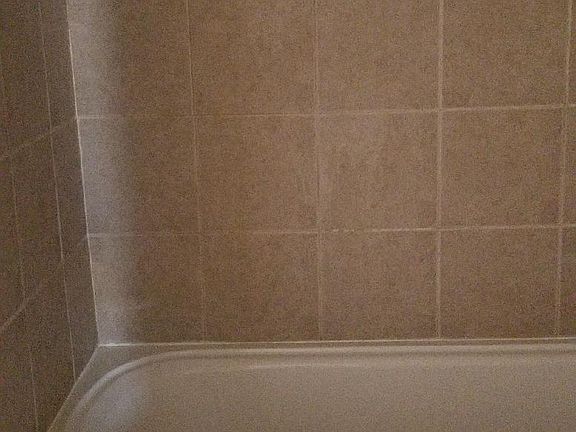 5th image of 6134 N Oakley Ave APT 2
