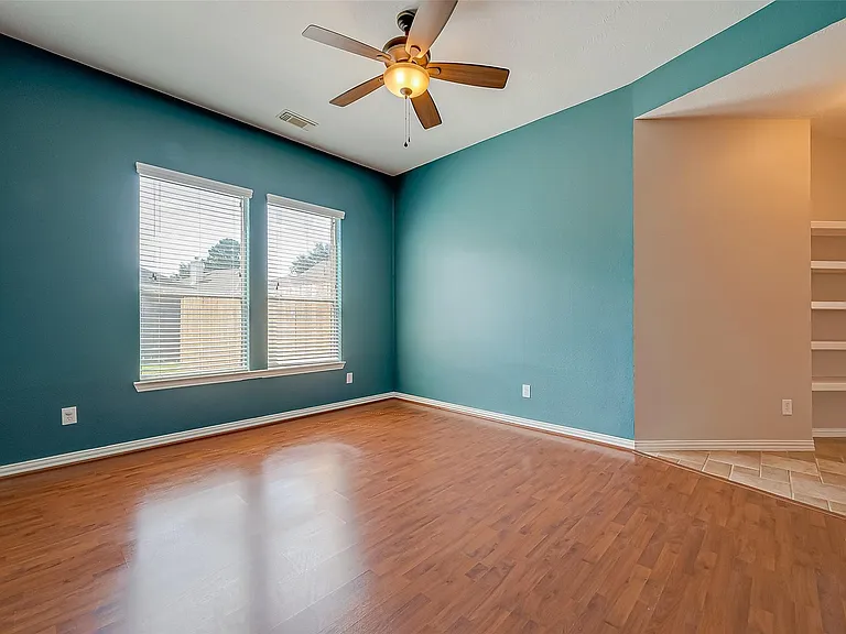 7214 Glenwick Ct — Photo 37