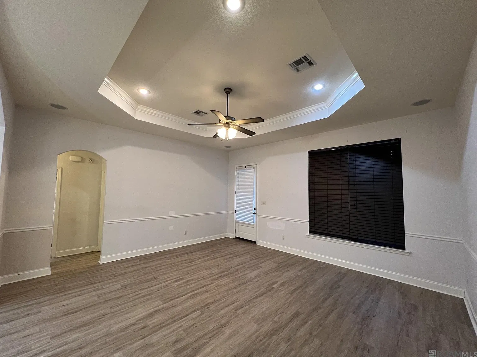 3 bed, 1450 sqft, $1,900 — Photo 3