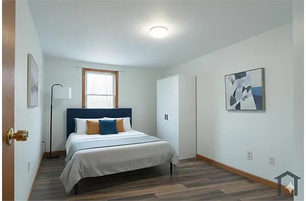 Building Photo - 20 Perkins St #1