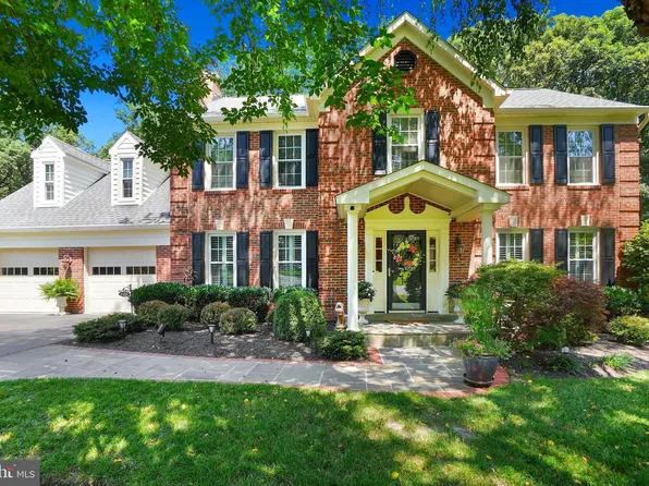 616 Silverstone Ct, Silver Spring, MD 20905