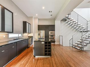 1817 Hickory St, Houston, TX 77007