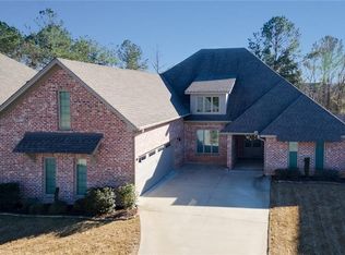 8918 Caraway Ln, Montgomery, AL 36117