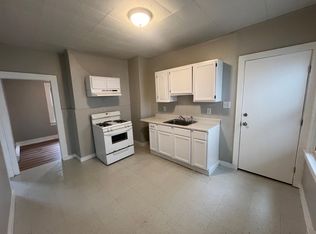 86 Olive St #2S, Meriden, CT 06450