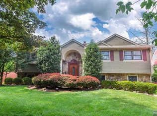 36 Josephine Ct, Hillsdale, NJ 07642