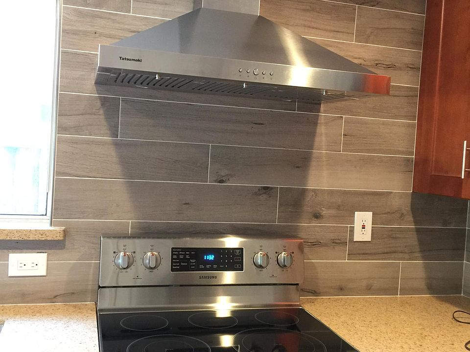2nd image of 283 Summerfield Dr