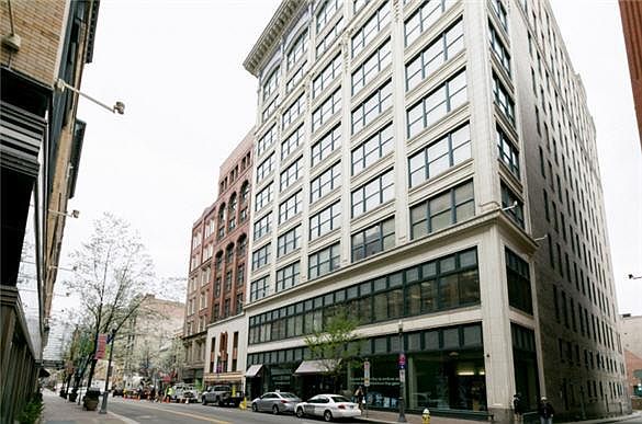 1st image of 915 Penn Ave #5yk2ze2pa