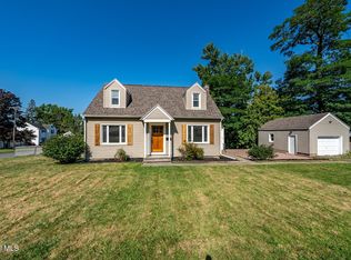 252 Summit Ave, Rensselaer, NY 12144