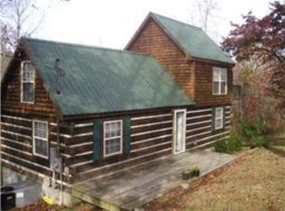 129 Crest Dr, Smithville, TN 37166