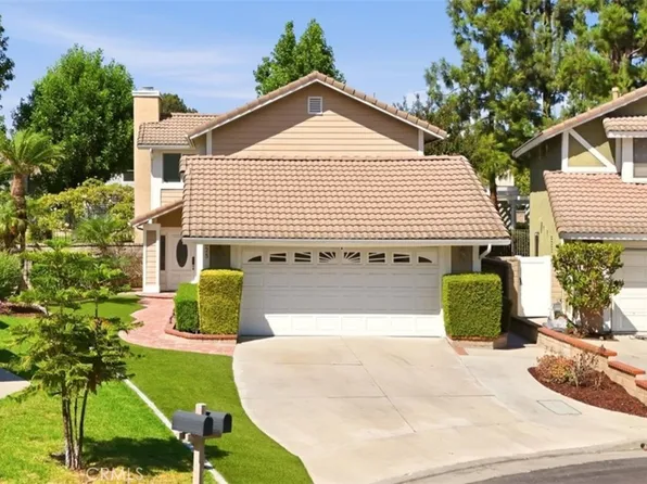 825 Gutmann Ln, Placentia, CA 92870