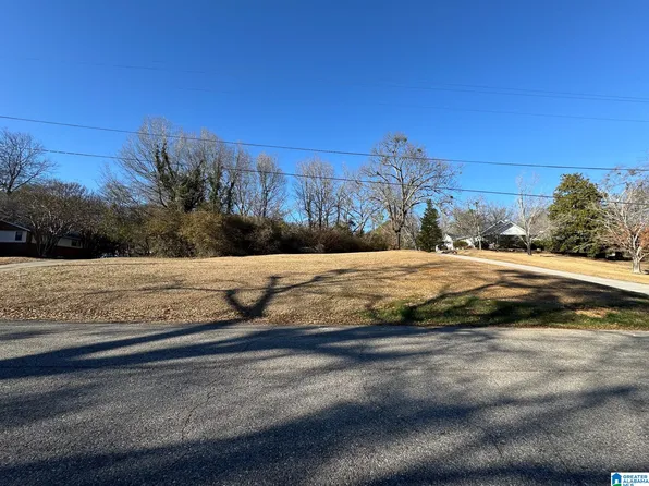3rd Ave N #4, Pell City, AL 35125