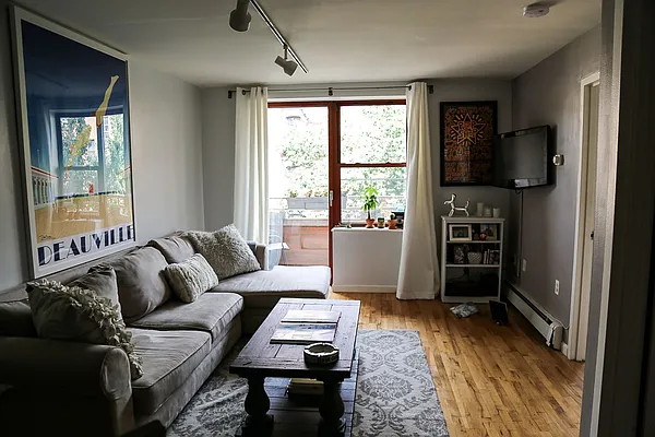 Rented by The Downtown LLC | media 34