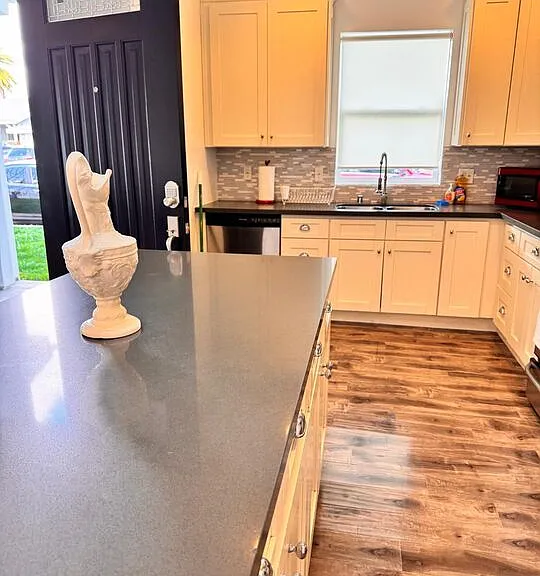 7311 Gaviota St — Photo 26