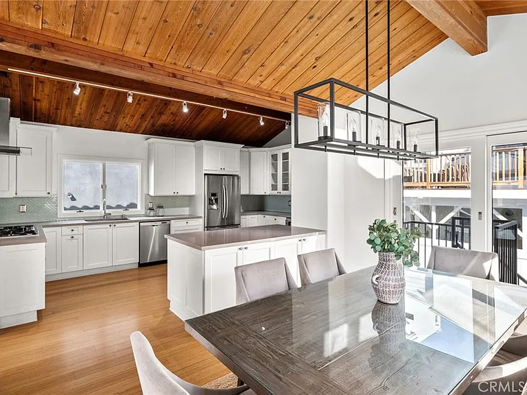 4104 Highland Ave — Photo 10